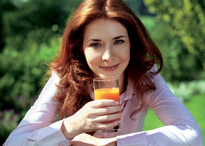 8 Reasons Why You Should Drink Carrot Juice